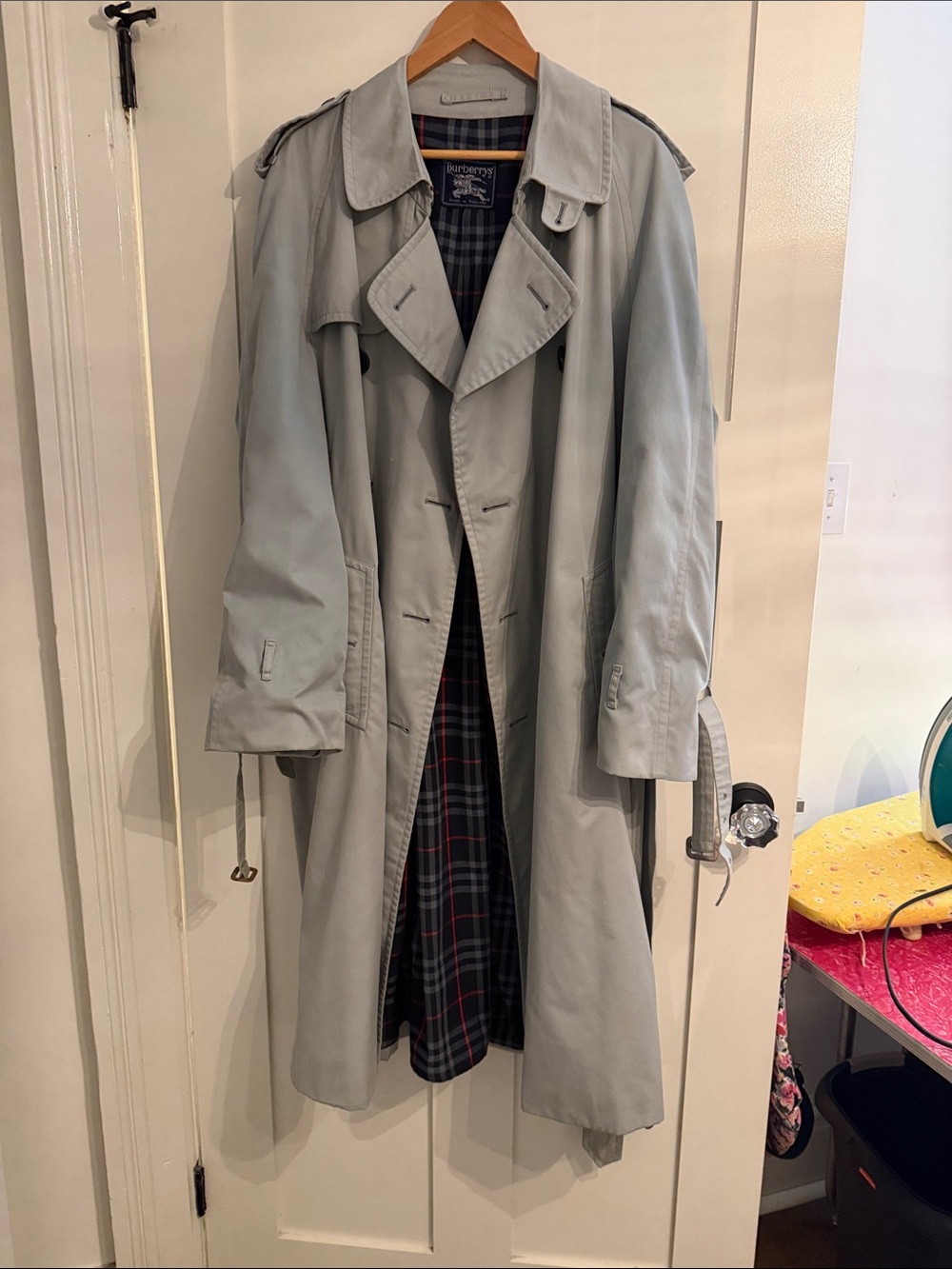 Burberry Men’s Light Gray Double-Breasted Trench Coat